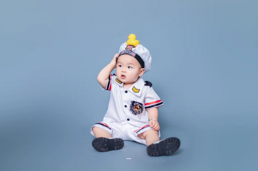 崇左宝宝拉黄水怎么回事